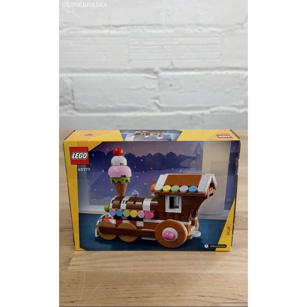 LEGO Creator Celebration Series:‎ Gingerbread Train Ornament